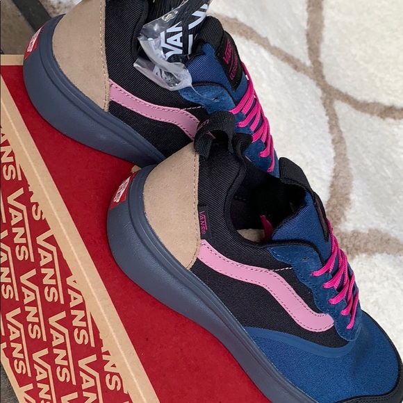 • VANS ULTRARANGE GIBRALTAR SEA/EBONY WMNS - Picture 11 of 16